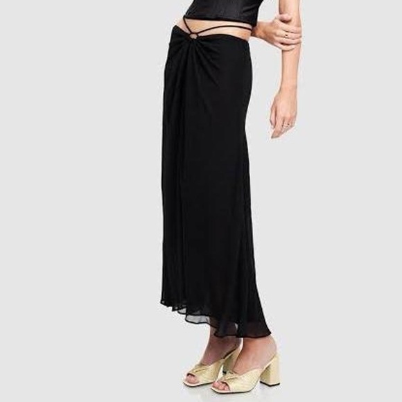 Lioness Cipriani Skirt - Midi or Maxi Length, Black, Waist Tie Feature - Picture 7 of 10